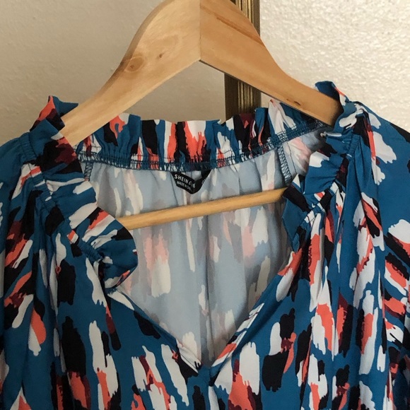 Patterned blouse - Picture 4 of 4